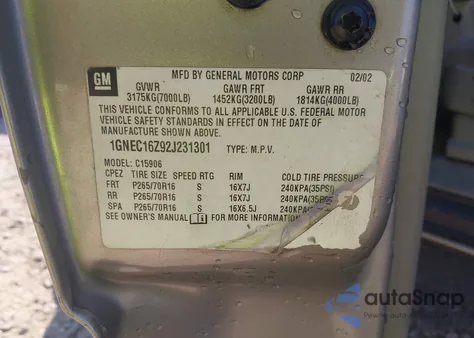 2002 Chevrolet Suburban 1500 Lt z USA, uszkodzony, nr VIN 1GNEC16Z92J231301